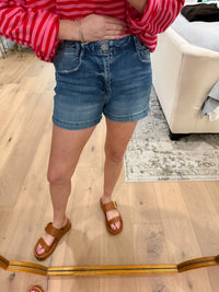 Risen Harbor Light Mid Rise Shorts
