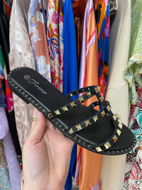 SALE! Ding Sandals in Black *Final Sale*