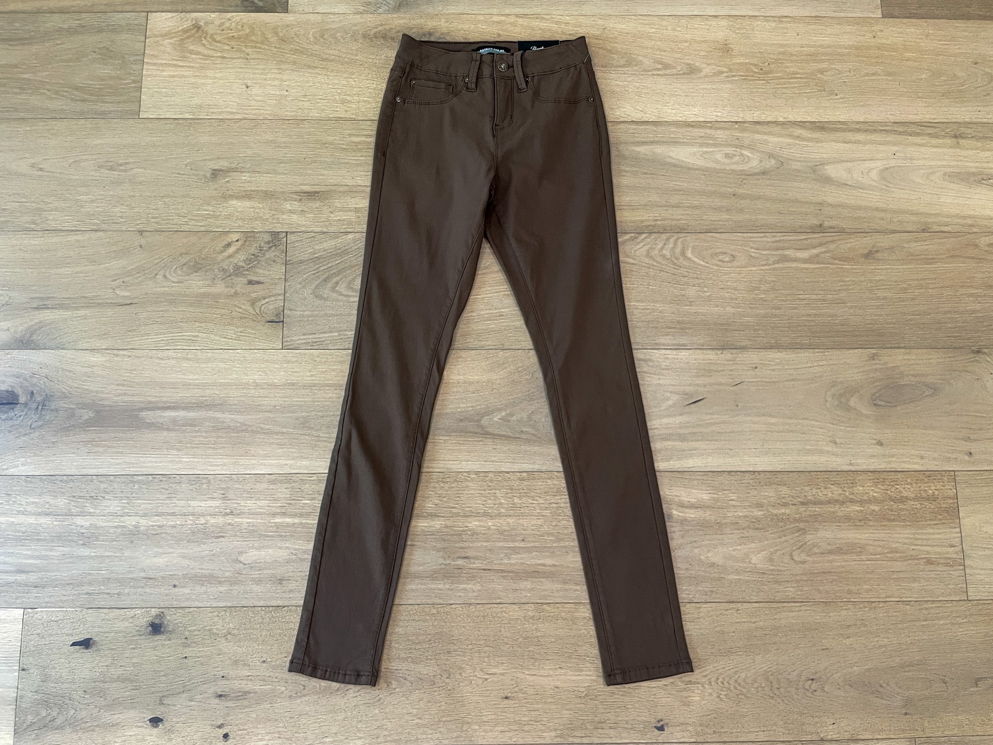 Royalty for Me Hyperstretch Skinny Jeans in Walnut