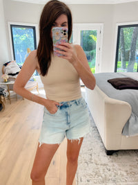 Sunny Side Denim Shorts in Light Wash
