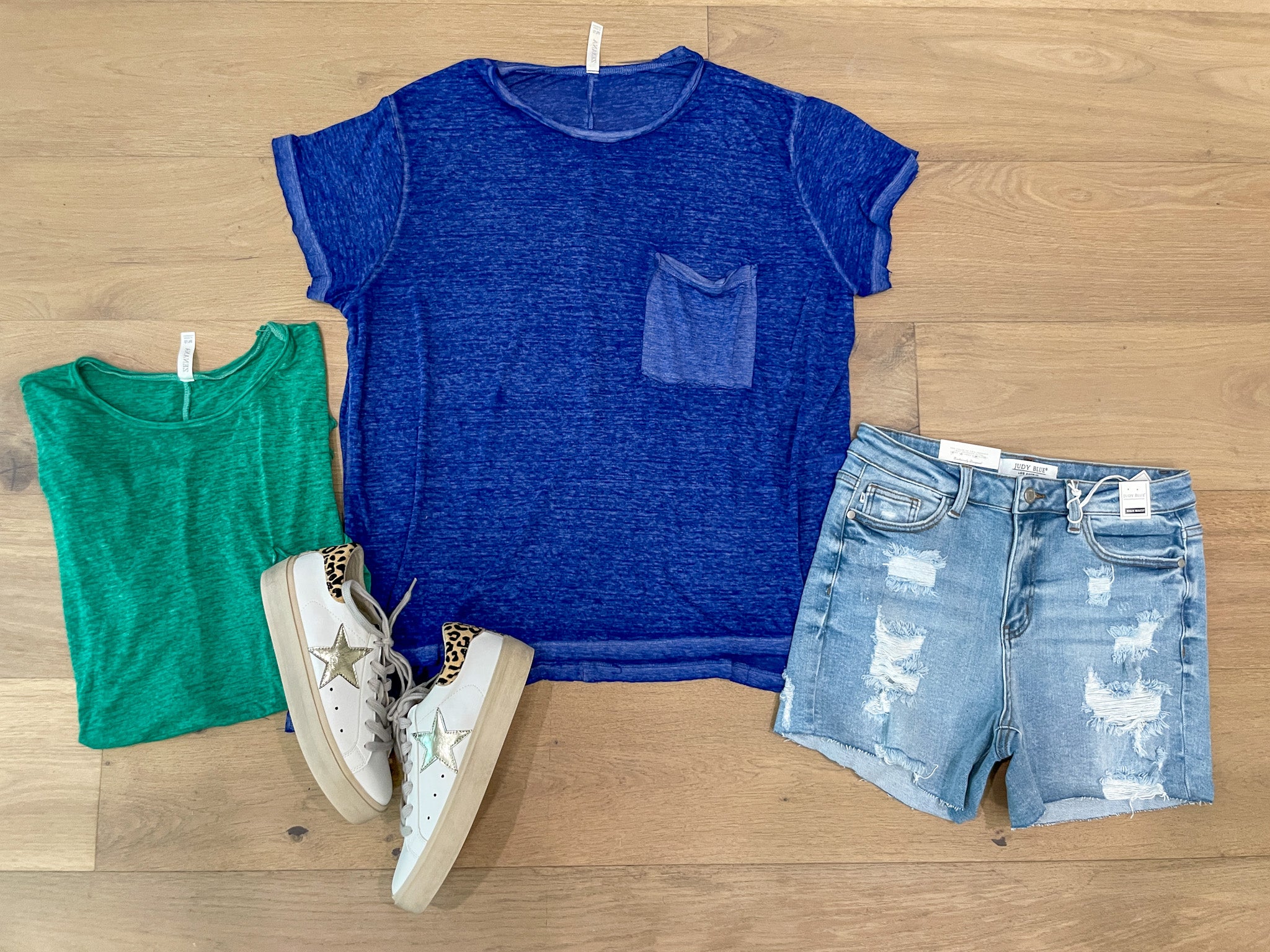 *BELLES & DOORBUSTER* Get Some Sun Tees in Green or Blue *Final Sale*