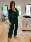 The Effortless Edit Set in Hunter Green