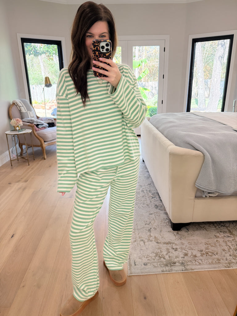 No Rush Needed Set in Green/Ivory