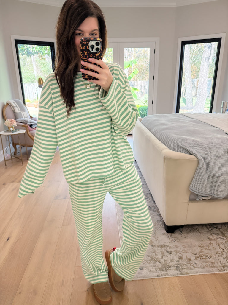 No Rush Needed Set in Green/Ivory