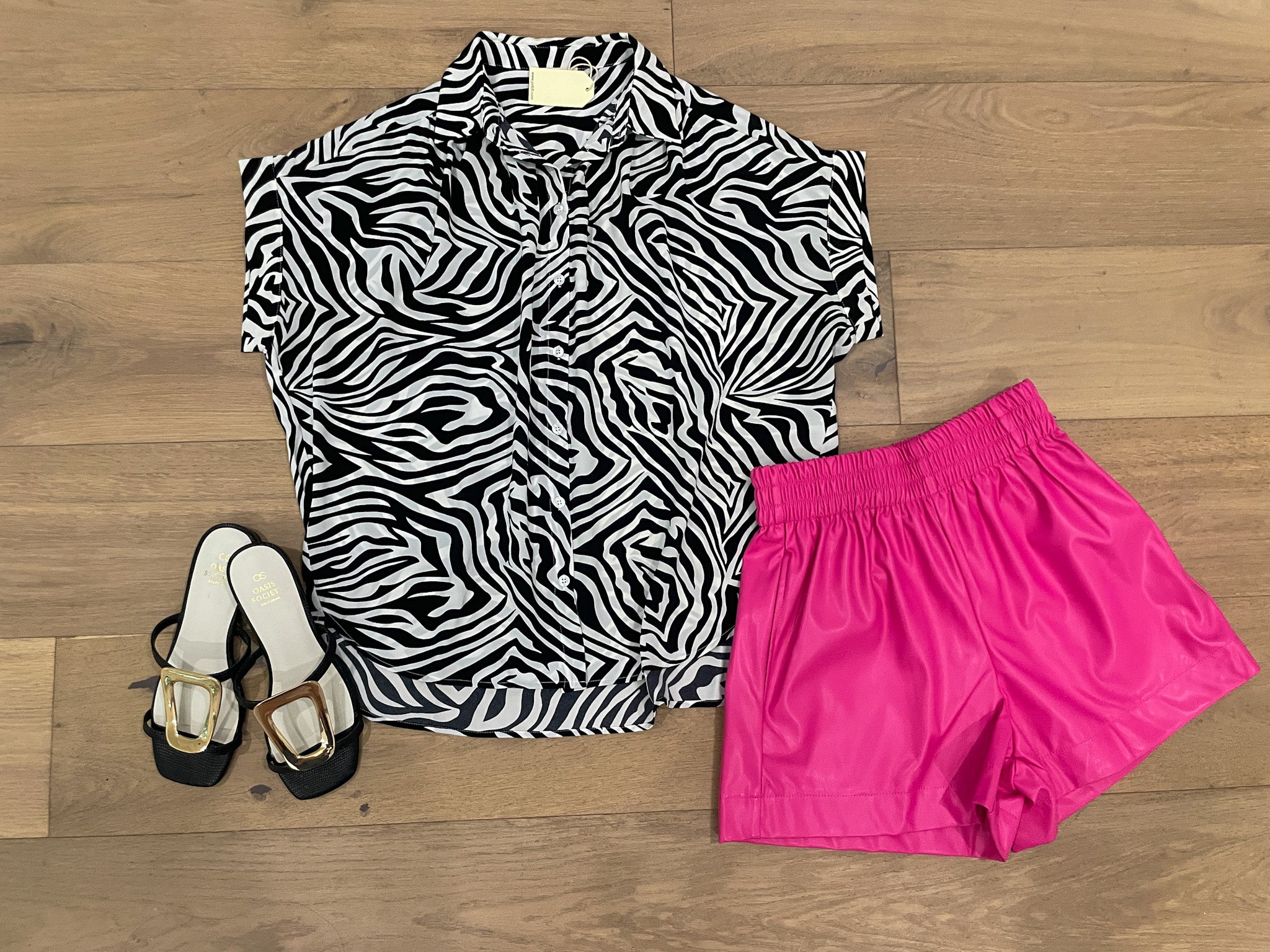 Be Bold Button Down in Black