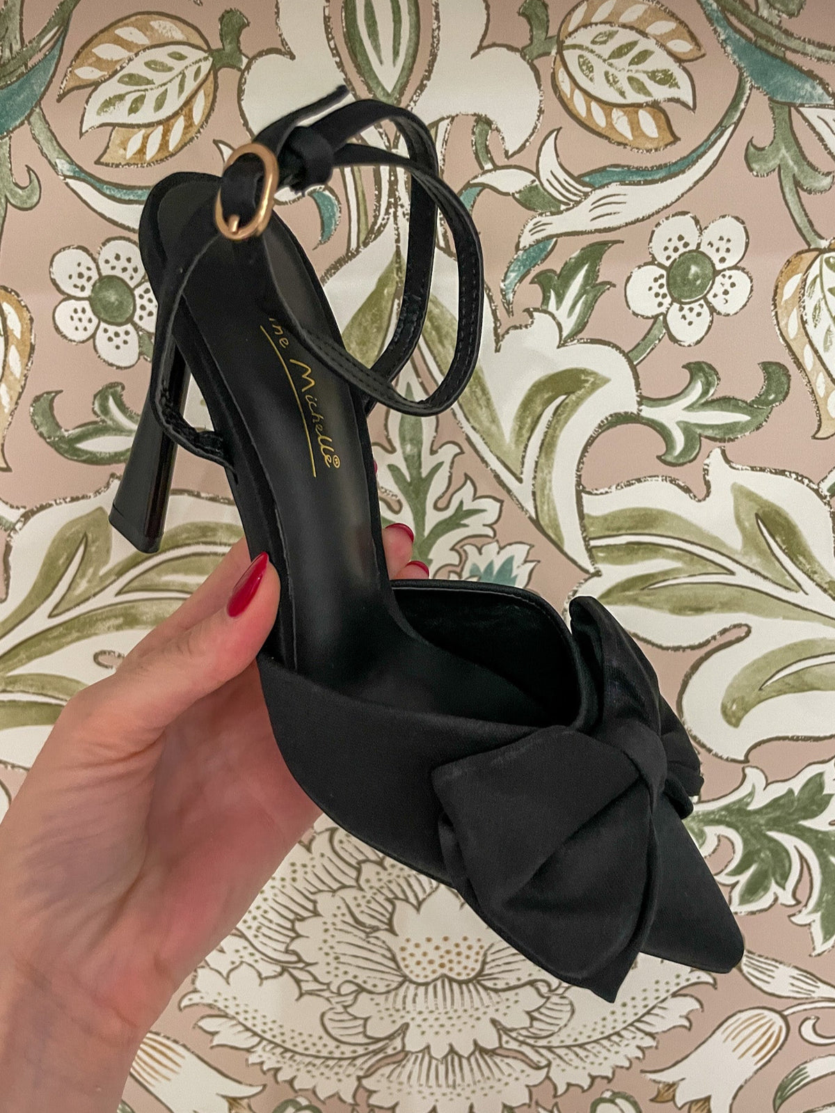 SALE! Keylime Heels in Black *Final Sale*