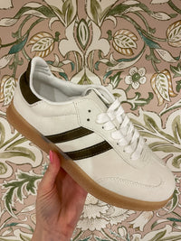 Christi Sneakers in Off White/Olive