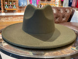 Pueblo Hat in Olive