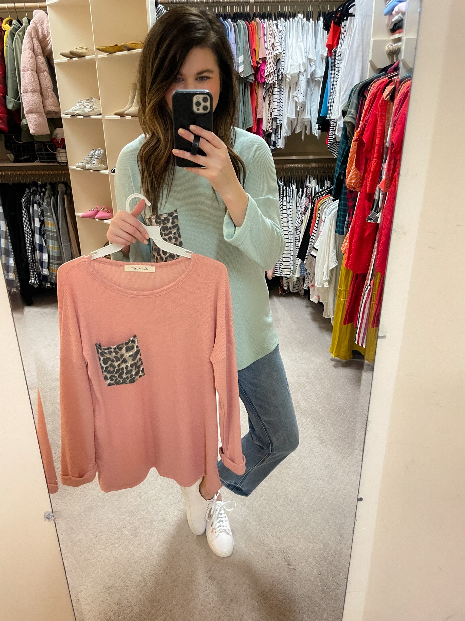 *BELLES & DOORBUSTER* Marleigh Pocket Top *Final Sale*