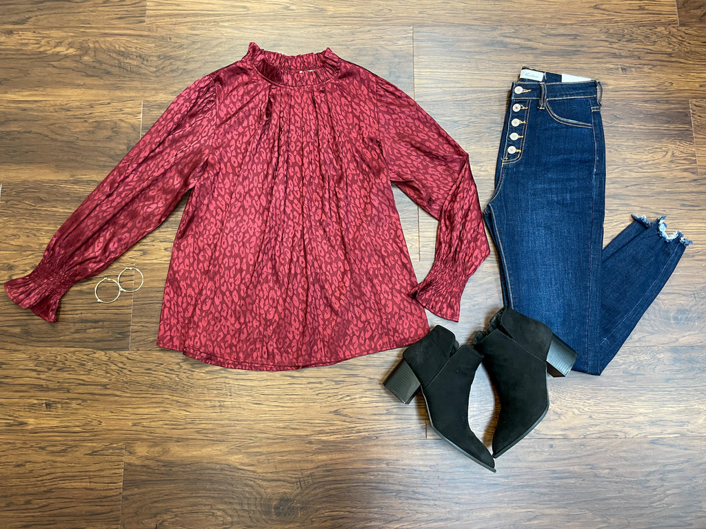 Own the Spotlight Top in Burgundy
