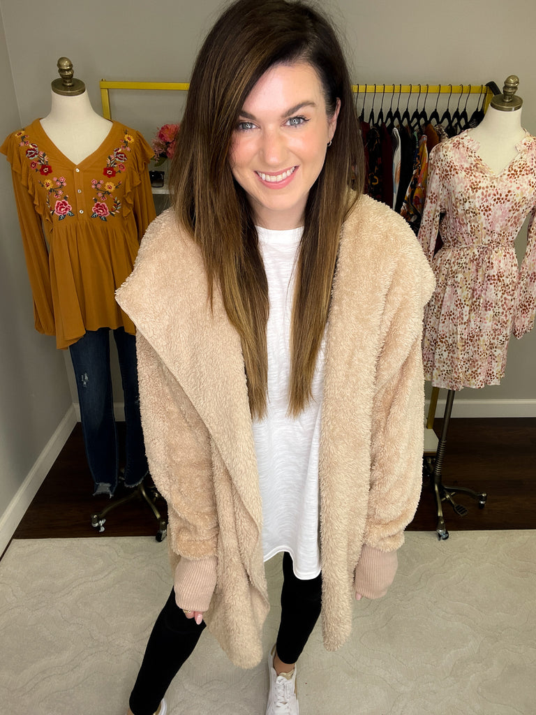 Bear Hug Jacket in Taupe