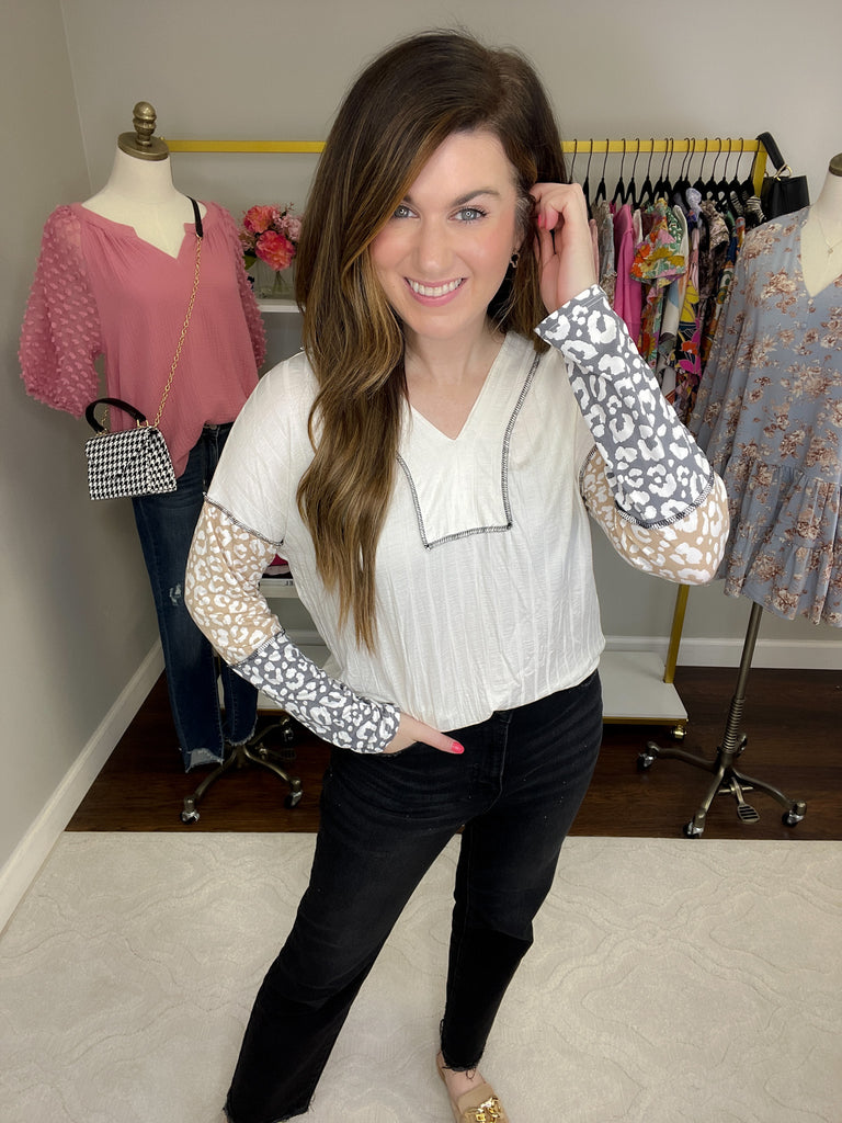 SALE! *BELLES & DOORBUSTER* Andi Color Block Top