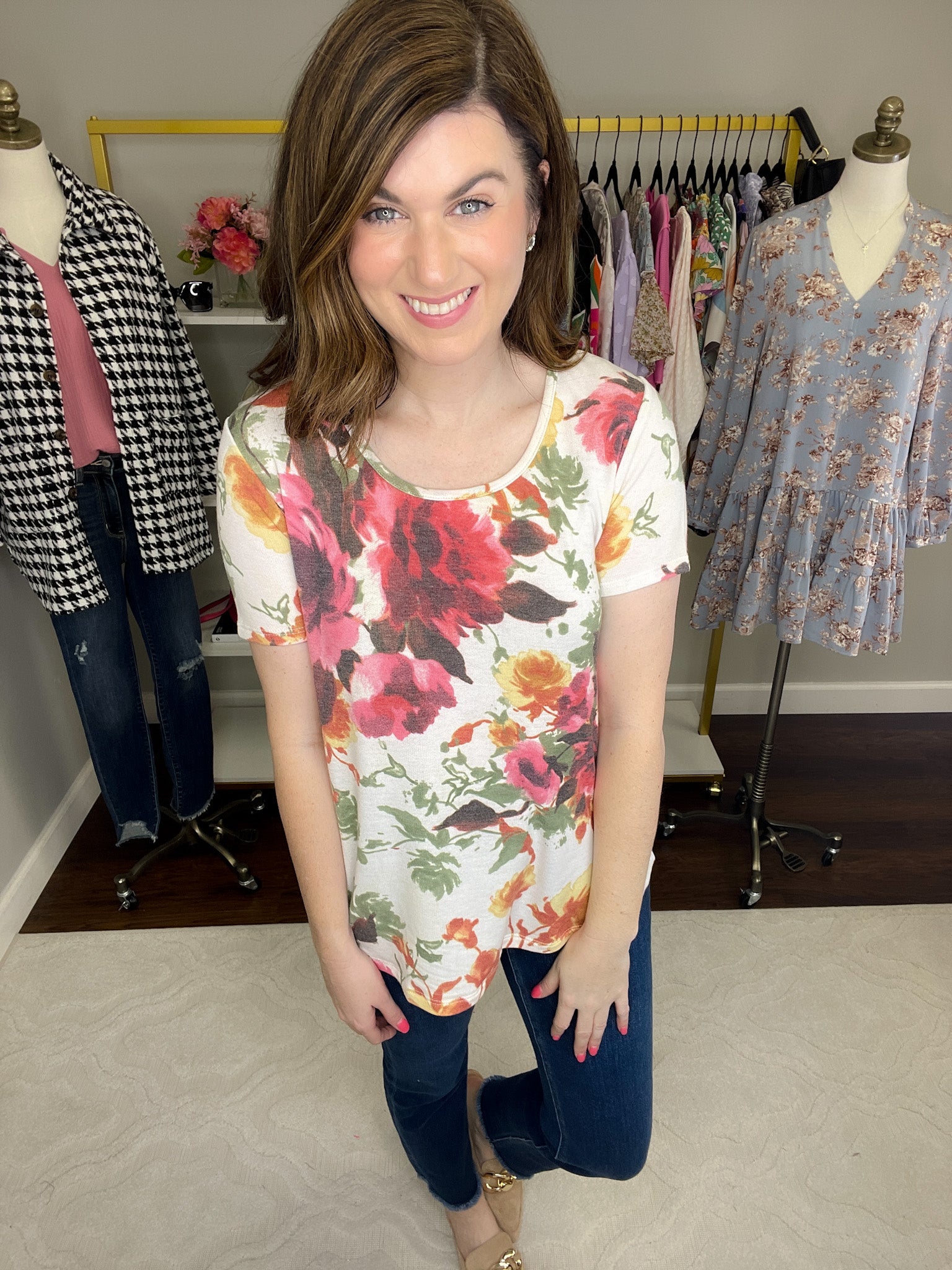 SALE! *BIRTHDAY DOORBUSTER* Julissa Floral Tee *Final Sale*