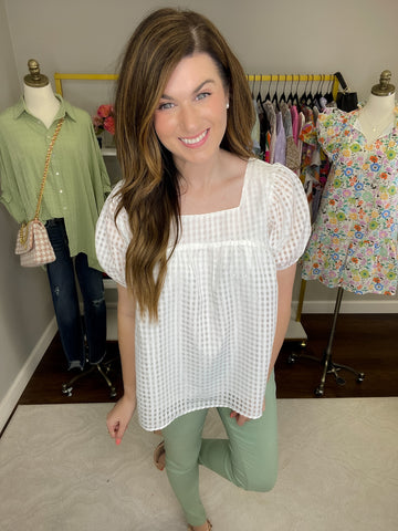 SALE! Mono B Laid Back Cropped Tee in Lime