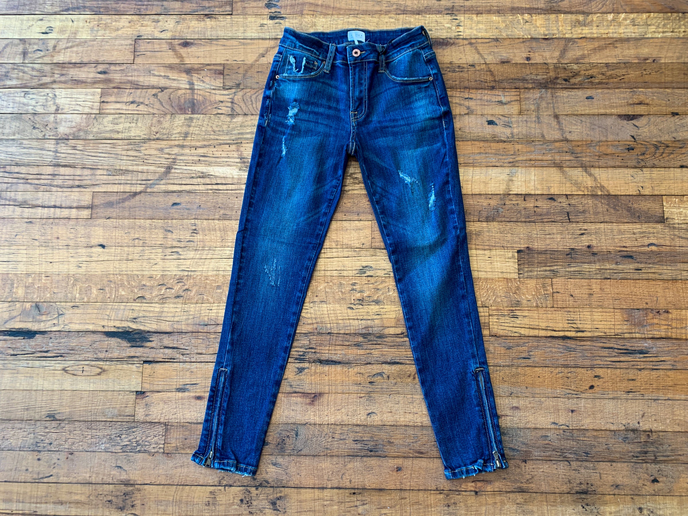 Soho Cropped Zipper Jeans