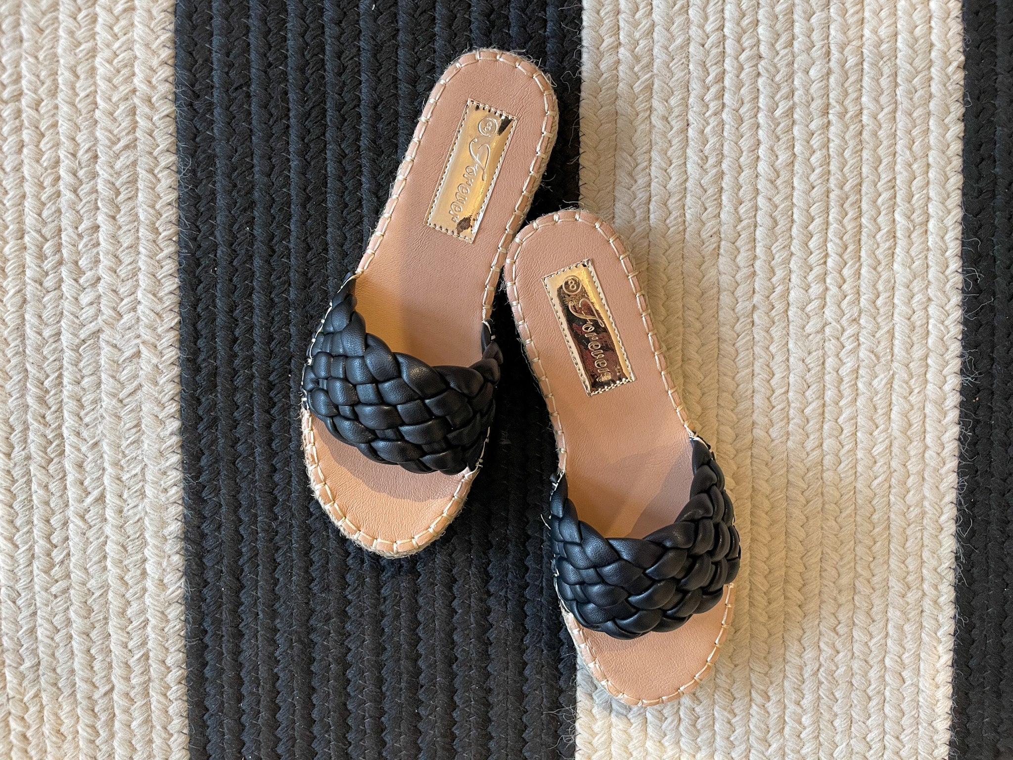 Alameda Sandals in Black