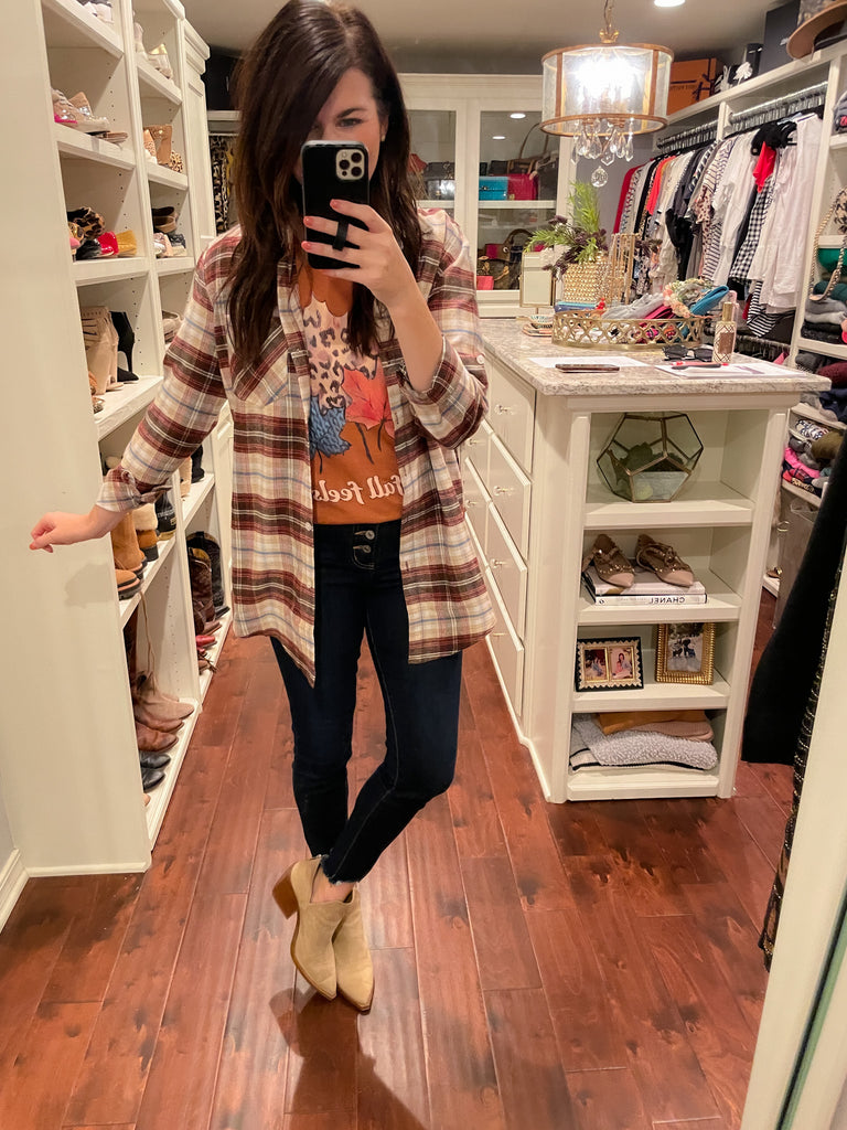 Fall Feels Leaves Tee