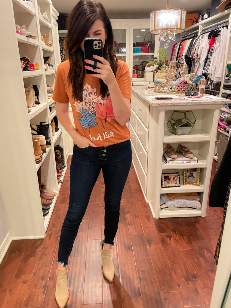 Fall Feels Leaves Tee