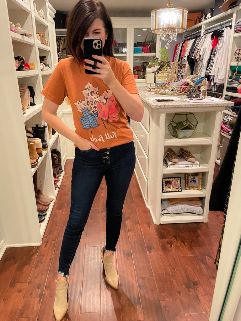 Fall Feels Leaves Tee