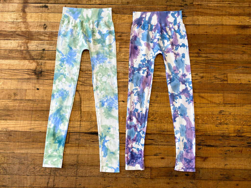 SALE! Nikibiki Blossom Tie Dye Leggings in Green and Purple