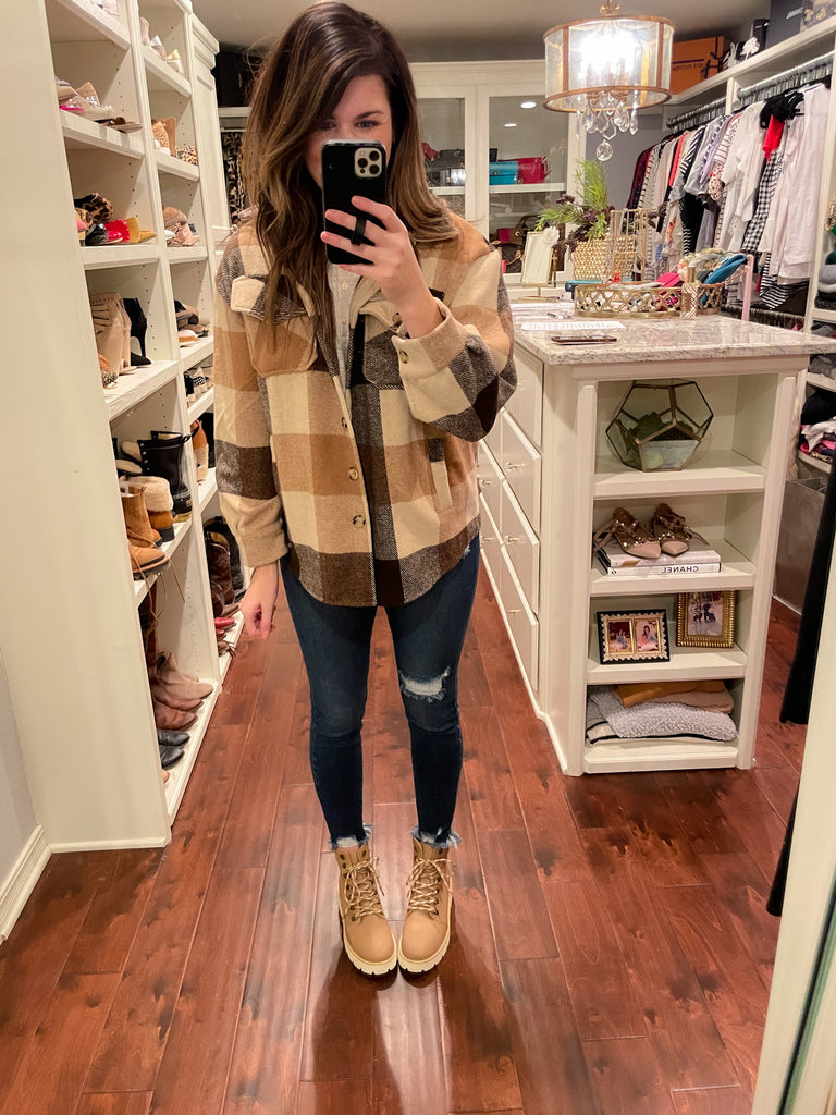 Kinsley Hiking Boots in Latte