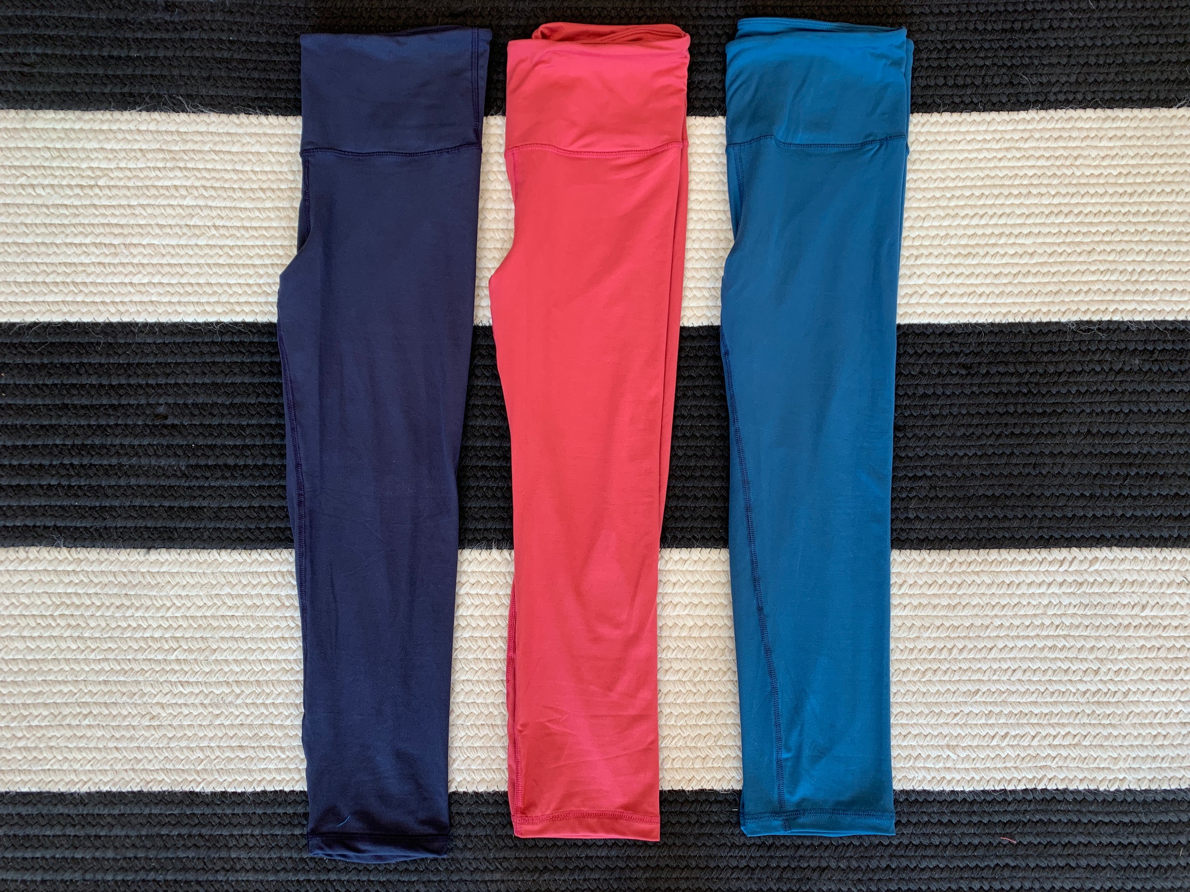 SALE! *BELLES & DOORBUSTER* Goal Setter Leggings *Final Sale*